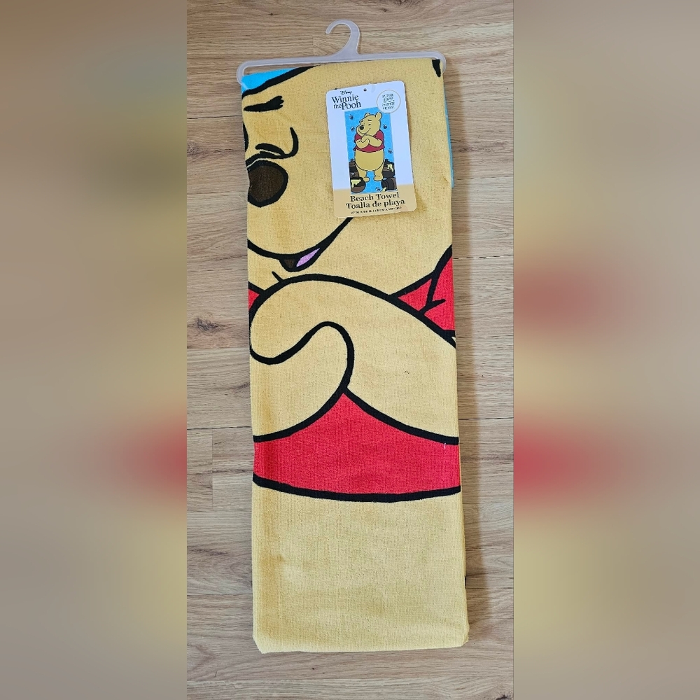 DISNEY WINNIE THE POOH BEACH TOWEL